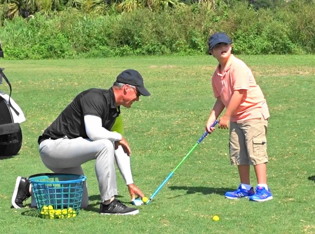 Glen Beaver Golf private lesson with junior golfer